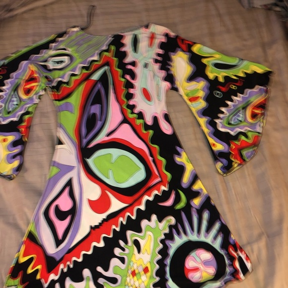 Cache Dress - Picture 2 of 3